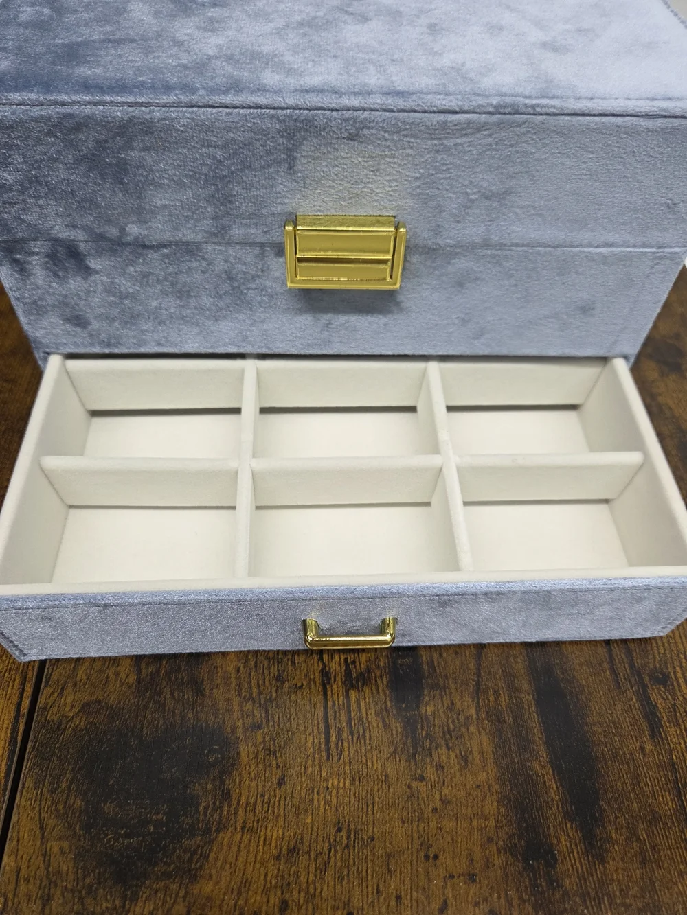 Dajason Velvet Jewelry Storage Box Light Gray Gold Hardware Chic